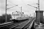 SNCF RGP X 2723 (Dietrich - SGKM, Baujahr 1955) als FT 1101 (Bar le Duc - Metz - Saarbrücken - Kaiserslautern - Worms - Frankfurt/M) in Frankfurt-Niederrad. (09.11.1957) <i>Foto: Kurt Eckert</i>