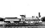 Die ab 1860 entstandene Gattung XI (ab 1868 V a) war eine Güterzuglok der Großherzoglich Badischen Staatseisenbahn. Die Maschinen waren dafür ausgelegt, einen 350-t-Zug mit 37 km/h zu ziehen. Eingesetzt wurden sie u.a auf der Odenwaldbahn. Nachdem sie von leistungsfähigeren Lokomotiven von den Hauptstrecken verdrängt wurden, waren sie noch eine Zeit lang auf Nebenstrecken zu finden. Die ersten Lokomotiven wurden zwischen 1885 und 1892 ausgemustert. 18 Lokomotiven verrichteten noch bis 1897 untergeordneten Dienste.  (1863) <i>Foto: RVM (Werkfoto)</i>