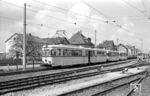 Der nagelneue OEG Tw 75 mit Beiwagen 165 und 177 (Baujahre 1962) in Schriesheim. (29.04.1962) <i>Foto: Helmut Röth *</i>
