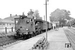 OHE 89 150 (Hanomag, Baujahr 1906) mit dem 12.40 Uhr Personenzug nach Hützel in Winsen Süd. (13.08.1958) <i>Foto: Gerd Wolff</i>