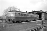 Der Beiwagen VS 201 der Frankfurt-Königssteiner-Eisenbahn (FK) gehörte zu den 1959 von Esslingen gelieferten Fahrzeugen, die zusammen mit den Motorwagen VT 102 bis 104 eingesetzt wurden.  (22.02.1962) <i>Foto: Helmut Röth *</i>