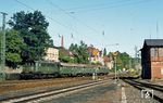 Ausfahrt des N 7017 nach Lichtenfels mit 144 084 in Coburg. (25.09.1983) <i>Foto: Wolfgang Bügel</i>