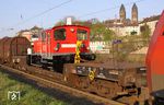 Im Güterzug EZ 51277 wird 335 144 nach erfolgter Ausbesserung im Werk Cottbus zurück in ihre Gremberger Heimat befördert. (03.04.2017) <i>Foto: Wolfgang Bügel</i>