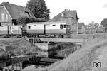 T 41 passiert den Wilhelmsfehnkanal I in Großefehn. (26.08.1958) <i>Foto: Gerd Wolff</i>