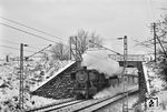 50 516 (Bw Kassel) mit einem Personenzug bei Neustadt/Krs. Marburg. (15.01.1966) <i>Foto: Kurt Eckert</i>
