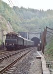 104 022 hat mit N 8608 soeben den Lengericher Tunnel hinter sich gebracht. (19.05.1978) <i>Foto: Prof. Dr. Willi Hager</i>