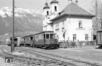 Die Stubaitalbahn ist eine 18 Kilometer lange Nebenbahn von Innsbruck nach Fulpmes in Tirol. Im Bahnhof Innsbruck Stubaitalbahnhof steht Wechselstrom-Triebwagen 1, der seit der Eröffnung der Bahn im Jahr 1904 hier verkehrte. (08.03.1959) <i>Foto: Gerd Wolff</i>