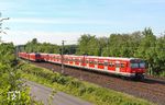 Bei Hochdahl-Millrath begegnen 420 418 und 420 402 als S 68 nach Langenfeld/Rhld. dem 1440 316, der als S 5/8 nach Wuppertal unterwegs ist. (17.05.2017) <i>Foto: Joachim Bügel</i>