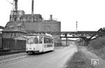 Tw 103 auf der Linie 8 (Bretzenheim, Bahnstraße - Ingelheimer Aue) in Mainz. (01.02.1964) <i>Foto: Helmut Röth *</i>