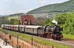 Den dritten Pendelzug aus Aschaffenburg hatte 50 3552 übernommen, die sich an der ehemaligen Blockstelle Eisenwerk auf Bergfahrt befindet. Am Zugschluss hängt wiederum 218 460. (25.05.2017) <i>Foto: Joachim Bügel</i>