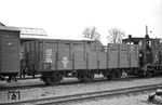 Der Hochbord-Güterwagen "Stuttgart 186" hinter Lok 99 637 auf der 750mm Schmalspurbahn Bad Schussenried - Bad Buchau. (05.04.1964) <i>Foto: Helmut Röth *</i>