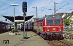 425 119 ist als N 5416 aus Schwäbisch Gmünd in Plochingen eingetroffen. (19.05.1984) <i>Foto: Wolfgang Bügel</i>
