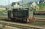 236 209 (Bw Hannover) ist als Rangierlok in Kreiensen unterwegs. (31.10.1975) <i>Foto: Prof. Dr. Willi Hager</i>