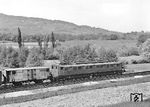 SNCF 2CC2-3401 (ex PLM 262 AE) auf dem mit 1500V-Gleichstrom betriebenen Stromschienenabschnitt Culoz – Chambéry bei Chambéry. Bei ihrer Ablieferung im Jahr 1929 waren die 262 AE die leistungsfähigsten Lokomotiven der Welt mit nur einem Wagenkasten. (08.05.1971) <i>Foto: Joachim Claus</i>