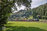 G 2000 Nr. 1041 (VTG Rail Logistics Deutschland) mit Hectorrail 162 001 (ex 151 013) "Mabuse" und Railpool 187 007 vor DGS 69008 (Schaffhausen – Schwetzingen) bei Oberndorf am Neckar. (24.08.2017) <i>Foto: Joachim Schmidt</i>