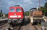 In Tübingen warten die Umleiterloks 232 093 von DB-Cargo und 295 023 der HSL-Logistik auf den nächsten Einsatz. (24.08.2017) <i>Foto: Joachim Schmidt</i>