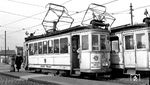 Straßenbahnwagen Nr. 56 der Linie 2 in Mainz-Kastell. (16.02.1953) <i>Foto: A.E. Durrant</i>