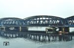 Belastungsprobe der neuen Süderelbebrücke in Hamburg, bei der 044 171, 204, 243, 329, 360, 470, 522, 575, 594, 599 und 969 anwesend waren. (30.11.1975) <i>Foto: Prof. Dr. Willi Hager</i>