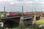232 908, noch in Lackierung von Railion Nederland, mit einem E-Wagenzug auf der Ruhrbrücke in Duisburg-Kaiserberg. (20.09.2010) <i>Foto: Joachim Bügel</i>