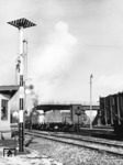 77.377 der CSD rangiert im Bahnhof Mährisch-Schönberg, welcher von 1938 bis 1945 zumVerwaltungsbezirk der Sudetendeutschen Gebiete gehörte. (1944) <i>Foto: RVM (Ittenbach)</i>