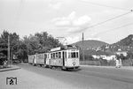 Tw 51 mit Bw 139 und 143 (Bahnhofstraße – Rohrbacher Straße – Rohrbach – Leimen – Nußloch – Wiesloch) in Heidelberg. (30.09.1956) <i>Foto: Helmut Röth *</i>