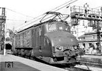 SNCF 2D2 5538 gehörte zur zweiten Serie der von Brown Boveri gebauten Reihe 2D2 5500. Die im Dezember 1937 in Dienst gestellte Lok bekam wegen ihres bauchigen Aussehens den Spitznamen "Schwangere Frau" und war noch bis 1978 im Einsatz.  (21.05.1974) <i>Foto: Joachim Claus</i>