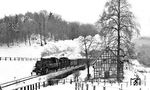 86 201 (Bw Wuppertal-Steinbeck) erreicht mit Ng 5385 das winterliche Wuppertal-Beyenburg. (01.1935) <i>Foto: DLA Darmstadt (Bellingrodt)</i>