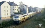 Ein Sonderzug des Bürgervereins zur Förderung des Schienenverkehrs e.V. (BFS) aus Lüdenscheid mit der Hagener 218 147 kurz vor Solingen-Ohligs (heute Solingen Hbf).  (06.04.1988) <i>Foto: Joachim Bügel</i>