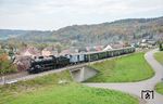 SBB 2969 mit ihrem Sonderzug im Rheintal bei Bad Zurach im Nordosten des Kantons Aargau. (21.09.2017) <i>Foto: Joachim Schmidt</i>
