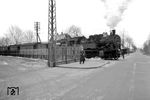 93 929 verlässt den Bahnhof Telgte zwischen Münster und Warendorf.  (11.1954) <i>Foto: Quebe</i>