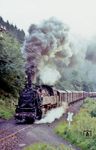 082 040 mit einem Güterzug nach Siershahn im Brexbachtal bei Bendorf-Sayn. (29.06.1971) <i>Foto: Peter Schiffer</i>