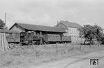 Rangierarbeiten mit Lok WLE 0074 (ex 91 1275) im Bahnhof Vreden, der Stichstrecke aus Stadtlohn. (20.05.1961) <i>Foto: Gerd Wolff</i>
