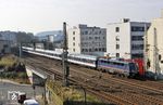 110 469 mit dem Ersatzzug RB 20161 unterwegs zwischen Wuppertal-Unterbarmen und Wuppertal Hbf. (20.02.2018) <i>Foto: Wolfgang Bügel</i>