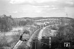 E 94 156 (Bw Heidelberg) unterwegs mit einem Güterzug bei Bruchsal. (29.03.1959) <i>Foto: Helmut Röth *</i>