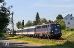 110 469 mit NX-Ersatzzug 32428 (Köln Hbf - Wuppertal-Oberbarmen) bei Solingen-Ohligs. (18.07.2018) <i>Foto: Joachim Bügel</i>