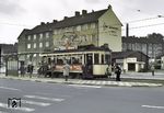 Tw 21 der Kasseler Verkehrs-Gesellschaft auf der Line 6 nach Fuldatal am Hauptbahnhof. (05.1961) <i>Foto: Robin Fell</i>
