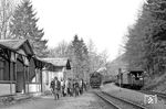 Zugkreuzung in Steinerne Renne mit 99 0231 (rechts) und 99 0241. (04.1981) <i>Foto: Karsten Risch</i>