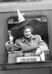 Im Tanzzug von Hannover zum Rosenmontagszug nach Köln. (20.02.1950) <i>Foto: Berkowski</i>