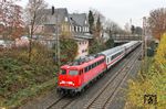 115 459 fährt mit PbZ 2470 (Frankfurt - Dortmund) durch den Haltepunkt Haan zwischen Solingen und Wuppertal. (28.11.2018) <i>Foto: Joachim Bügel</i>