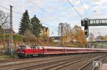 Als Ersatz für 01 150 fährt V 160 002 mit DPE 20112 (Bremen - Aachen) durch Gruiten. (01.12.2018) <i>Foto: Joachim Bügel</i>