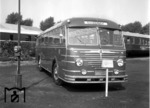 Ein neuer Büssing-Bus für die DB auf der Verkehrsausstellung "Schiene und Straße" in Essen (Gruga). (07.09.1951) <i>Foto: Willi Marotz</i>