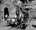 17 1177 (Bw Berlin Anhalter Bf) auf dem Rollenprüfstand in der Lokhalle der Versuchsabteilung für Lokomotiven im RAW Grunewald. (1932) <i>Foto: RVM</i>