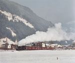 Ausfahrt des Sonderzuges nach Mayrhofen in Zell am Ziller. (31.12.1984) <i>Foto: Joachim Schmidt</i>