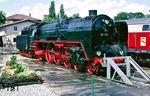 Ein weitere Gastlok für die Einsätze im DB-Nostalgieprogramm war 01 118 der Historischen Eisenbahn Frankfurt, hier im Bw Bayreuth. (21.07.1985) <i>Foto: Wolfgang Bügel</i>