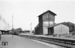 Der alte Bahnhof Niederlahnstein (Strecke Wiesbaden - Neuwied). (1958) <i>Foto: Slg. Eisenbahnstiftung</i>