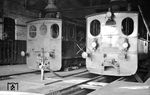 Lok 4 (rechts) und die bereits abgestellte Lok 8 im Schuppen in Plettenberg-Oberstadt. Lok 4 ging später als Museumslok an die Stadt Plettenberg, Lok 8 wurde 1962 verschrottet. (08.08.1961) <i>Foto: Gerhard Moll</i>