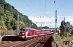 Und der gleiche Zug von Hagen nach Bochum-Dahlhausen bei Wetter an der Ruhr. (06.10.1985) <i>Foto: Wolfgang Bügel</i>