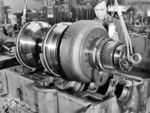 Voith Strömungsgetriebe L37 mit Drei-Gang-Getriebe, einem Anfahrwandler und zwei Kupplungsgängen wie es auch bei der V 36 und den ersten Loks der Baureihe V 60 zum Einsatz kam. (1971) <i>Foto: Slg. Johannes Glöckner</i>