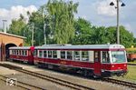 VT 137 515 (ex ÖBB 5090 015, Baujahr 1995) wird maßgeblich für den Schülerverkehr auf der Döllnitzbahn eingesetzt. (25.08.2019) <i>Foto: Andreas Höfig</i>