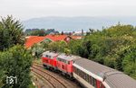 218 403 und 218 465 mit EC 196 nach Zürich bei Lindau-Bodolz. (18.09.2019) <i>Foto: Joachim Bügel</i>
